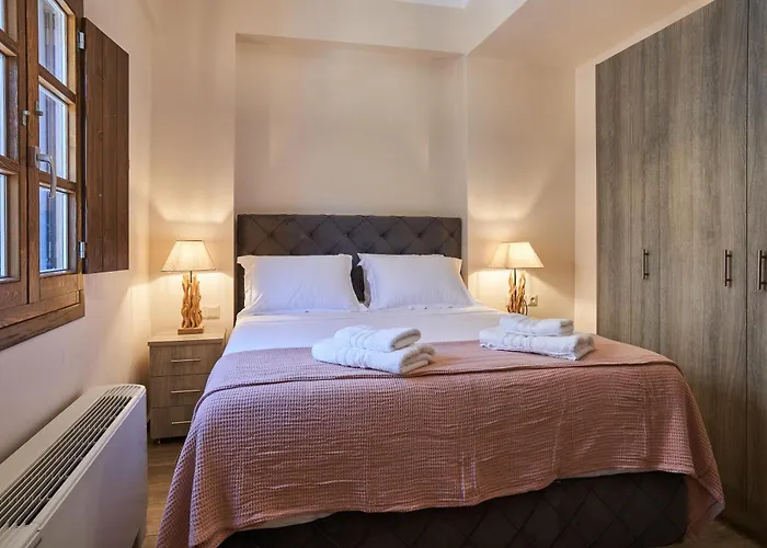 Aparthotel Porto Santo Yerolimin