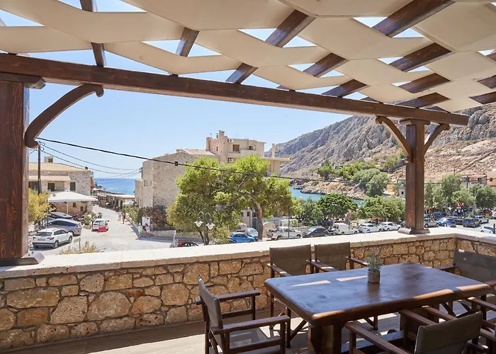 Aparthotel Porto Santo Yerolimin