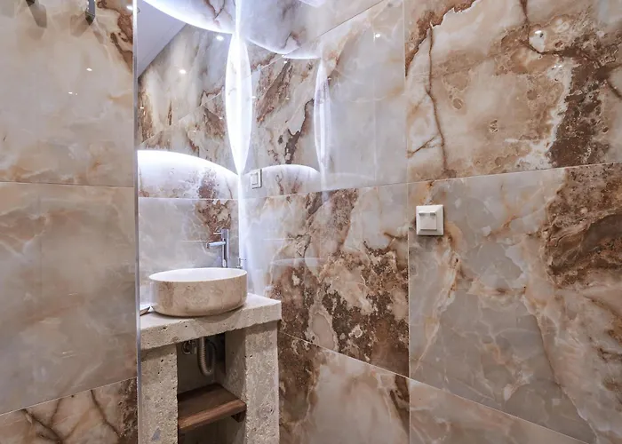 Aparthotel Porto Santo Yerolimin